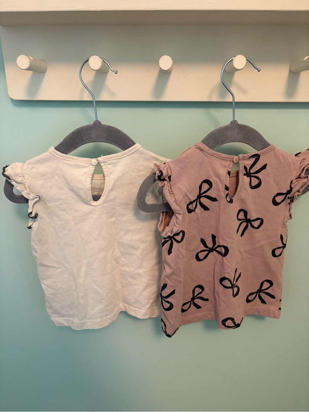 H&M Bow Print Ruffled Sleeve Tops - Picture 5 of 6